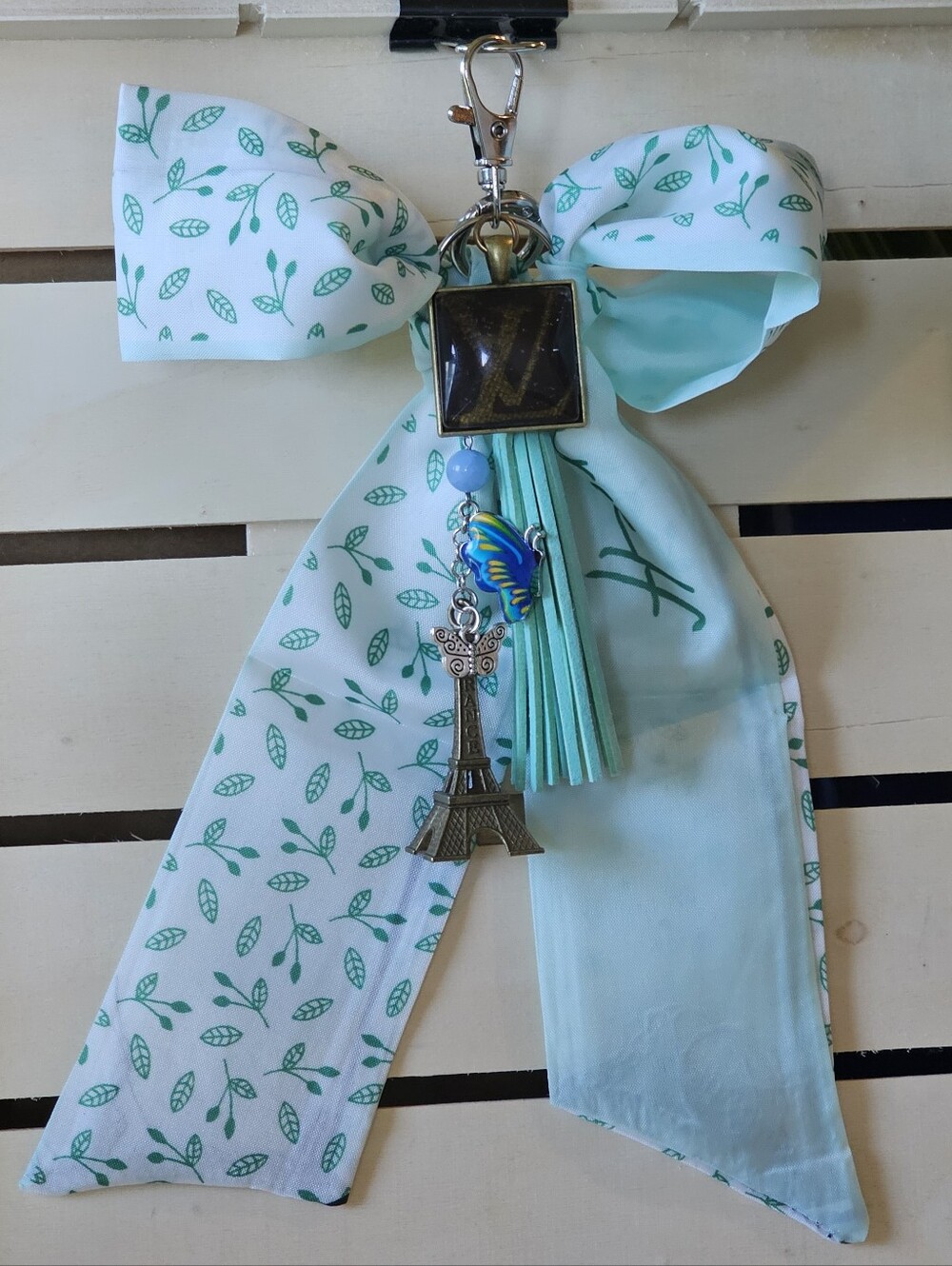 Louis Vuitton Piece in Pendant on Keychain w/Twilly & Charms